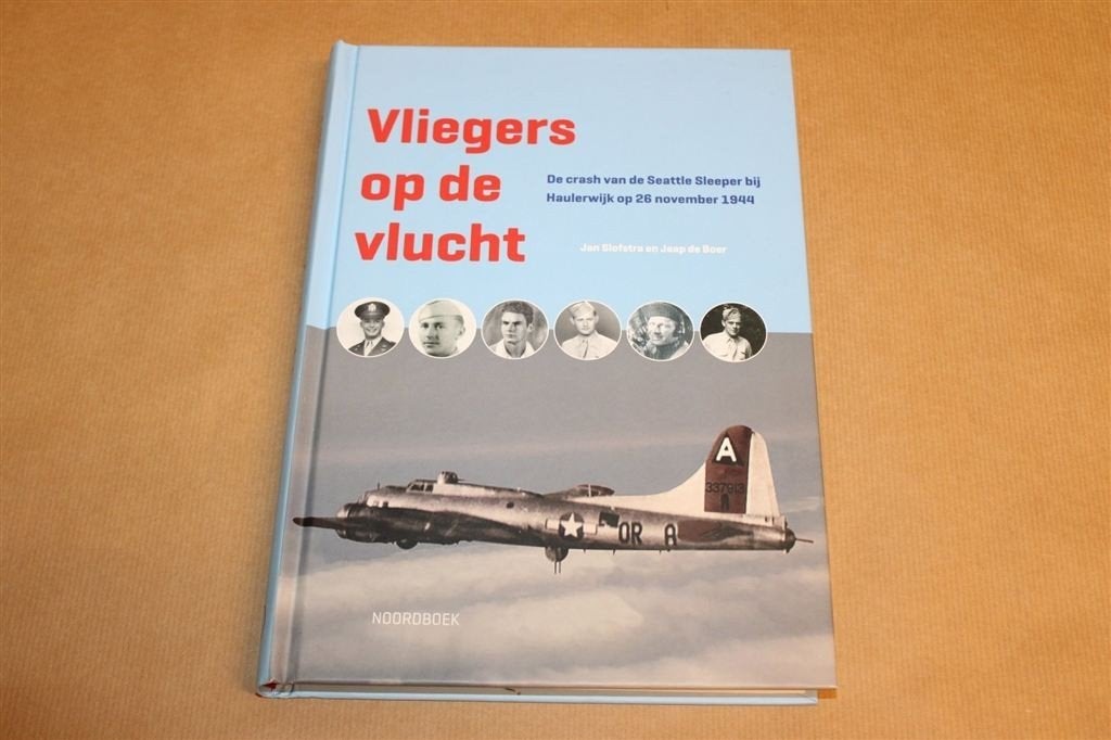 Vliegers op de Vlucht — WO2 Bommenwerper Crash Friesland, Boeken, Oorlog en Militair, Ophalen of Verzenden, Tweede Wereldoorlog