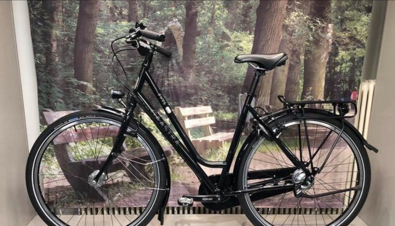 Gaastra 4:11 Damesfiets - Zo goed als nieuw, 28 inch, 53 tot 56 cm, 10 tot 15 versnellingen, Velgrem