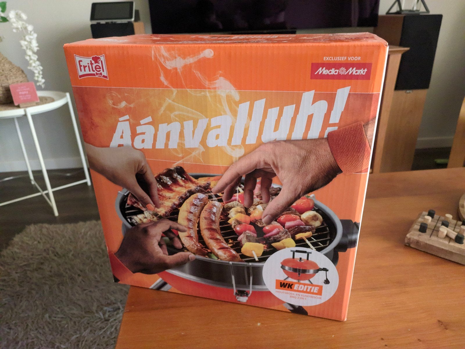 Fritel WK Editie BBQ 2-in-1 (Houtskool & Elektrisch), Ophalen, Nieuw, Fritel