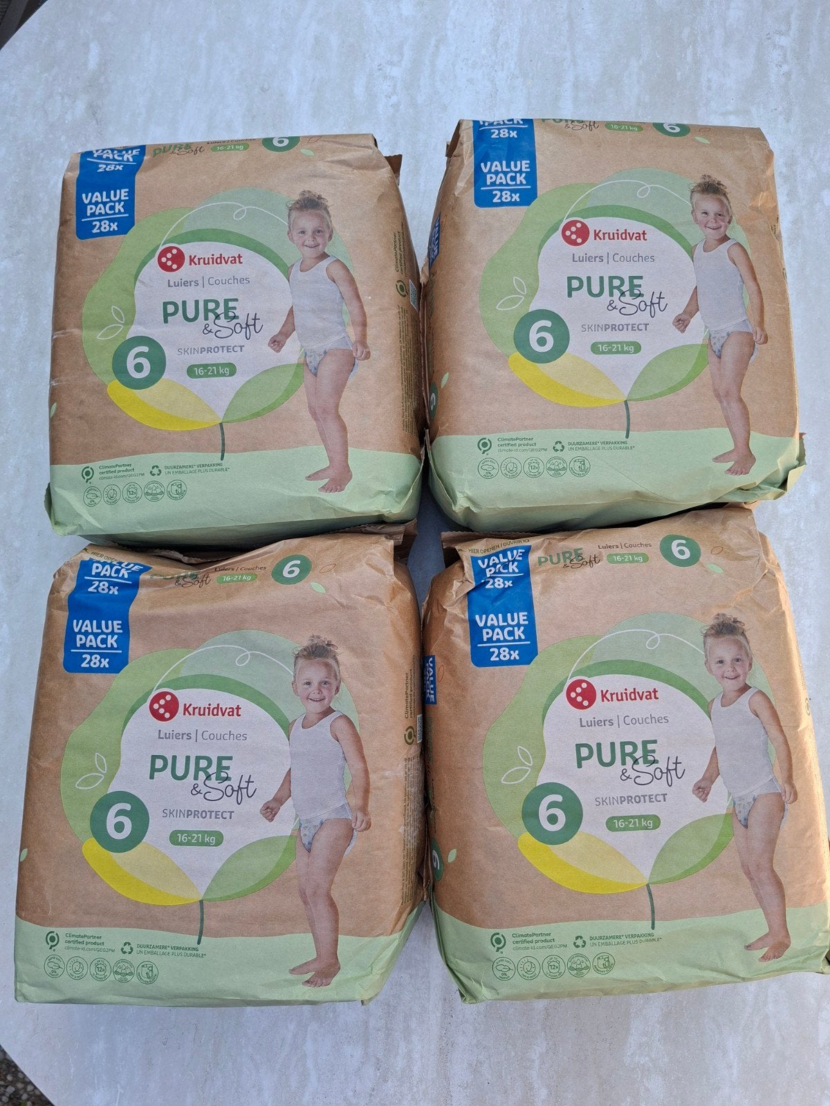 Kruidvat Pure & Soft Luiers Maat 6 (16-21 kg) - 4 Pakken, Ophalen