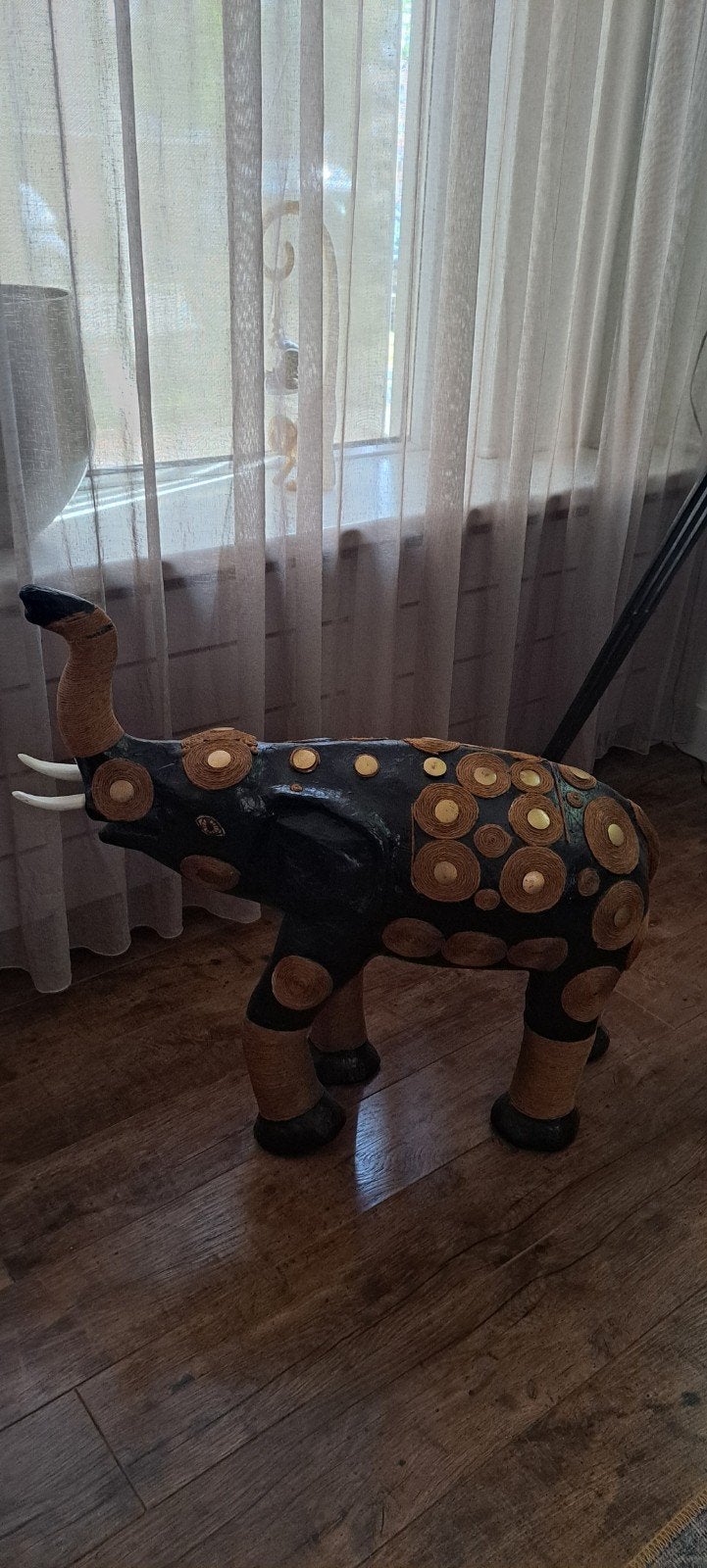 bijna gratis af te halen grote olifant, Ophalen