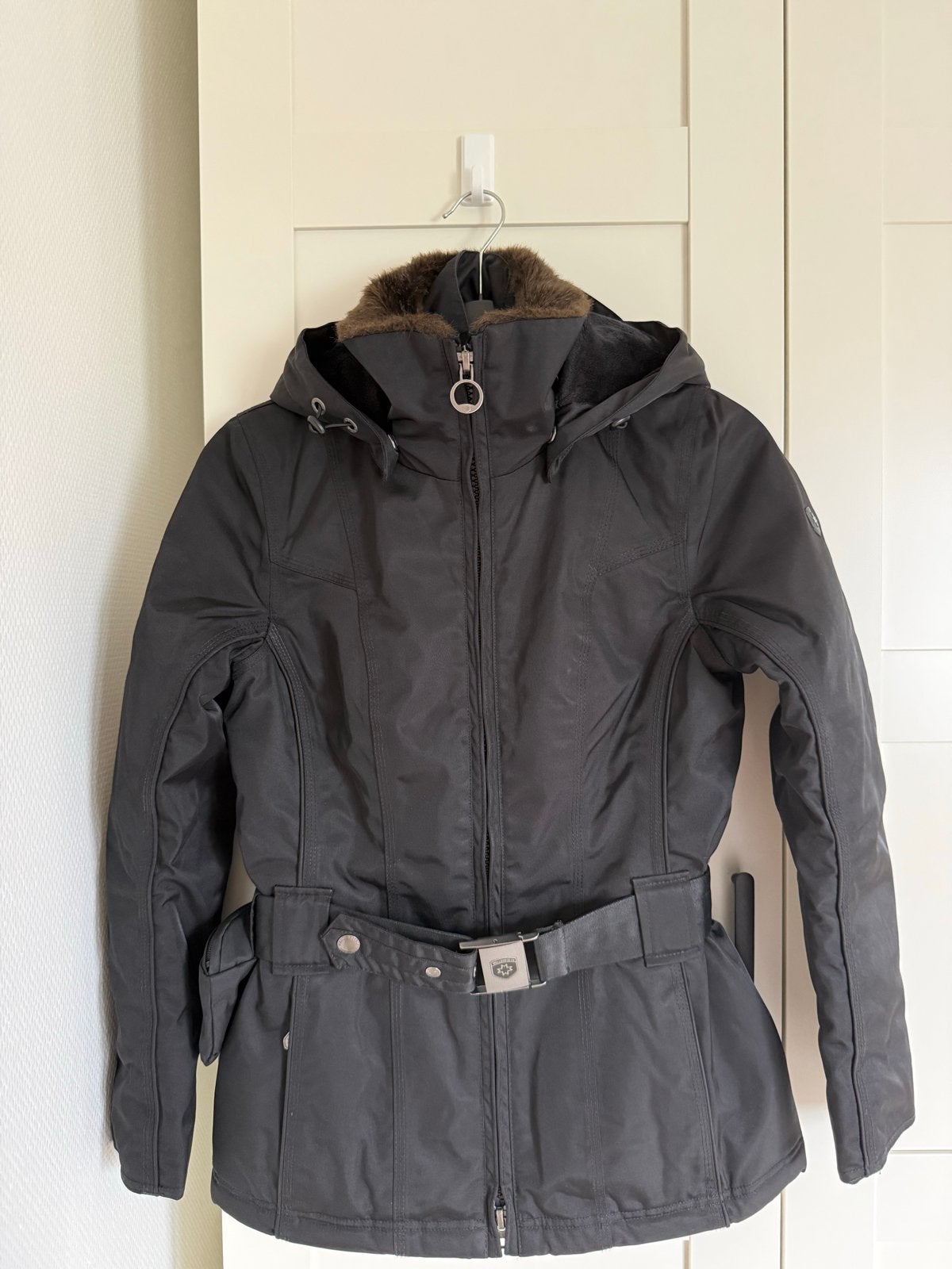Wellensteyn Zermatt winterjas met bontkraag, Ophalen of Verzenden, Zo goed als nieuw, Maat 34 (XS) of kleiner, Zwart