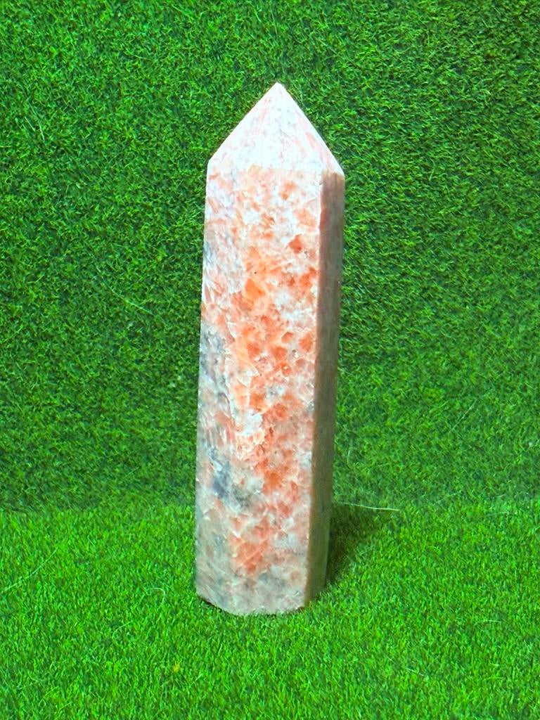 Natuurlijke Zonnesteen Toren - Positieve Energie & Glans, Verzamelen, Mineralen en Fossielen, Ophalen of Verzenden, Mineraal