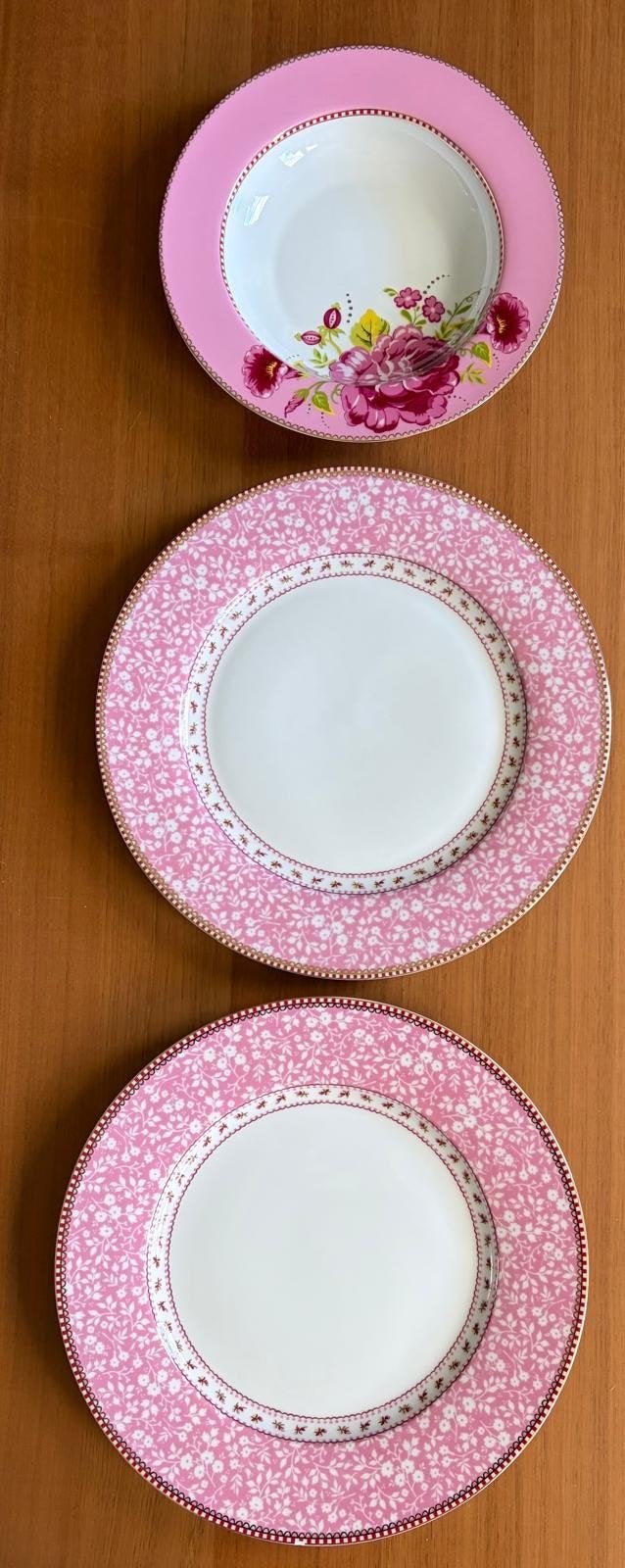 Pip Studio servies: borden, kommen, theepot, mokken, kopjes, Huis en Inrichting, Keuken | Servies, Ophalen, Zo goed als nieuw