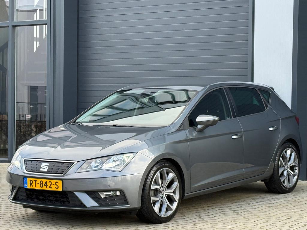Seat Leon 1.0 EcoTSI Style Intens / AUTOMAAT / NAP / CARPLAY, Auto's, Seat, Gebruikt, Euro 6, Leon, Origineel Nederlands