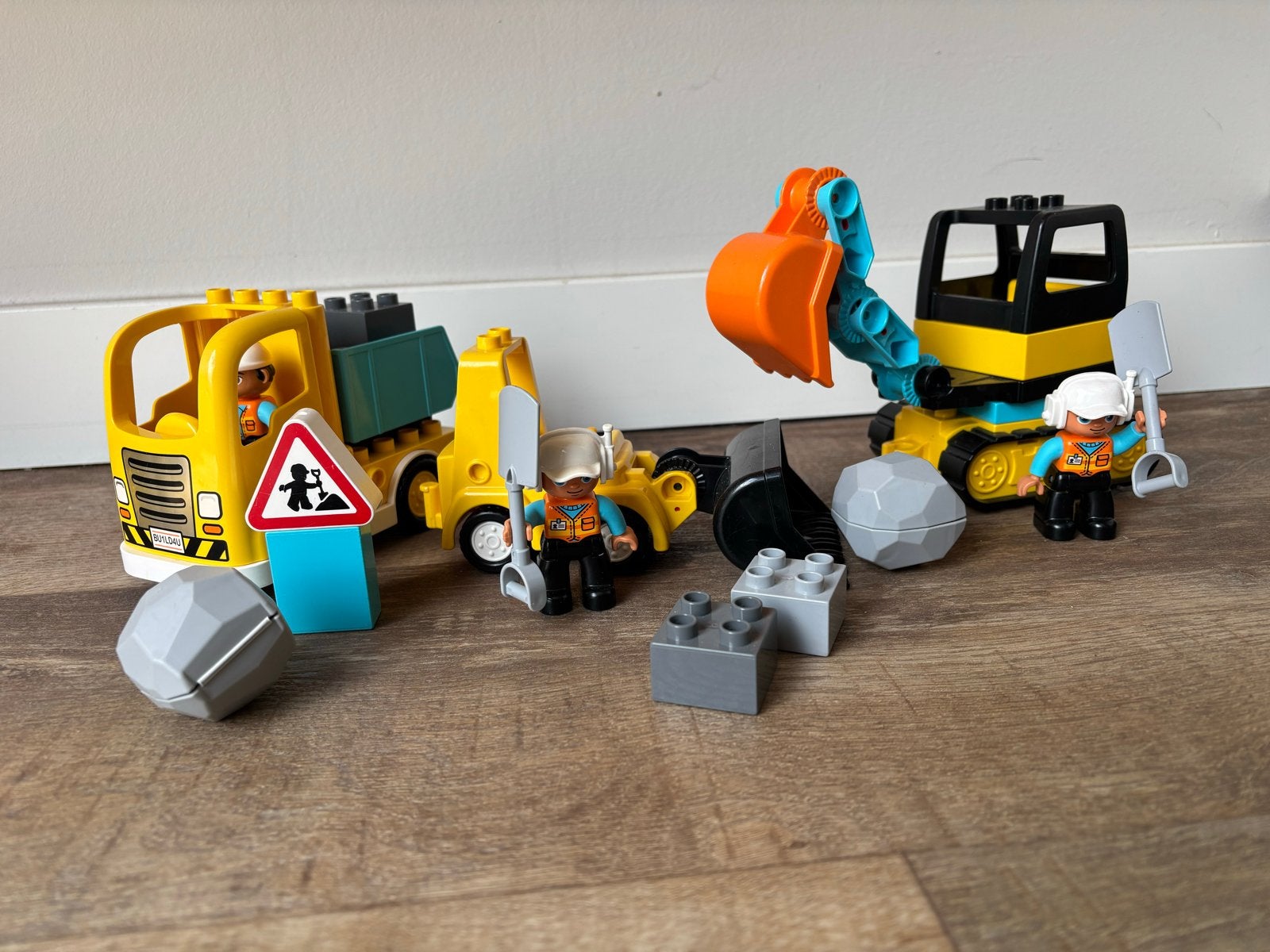 LEGO Duplo Bouwplaats met Vrachtwagen en Graafmachine, Kinderen en Baby's, Speelgoed | Bouwstenen, Ophalen, Zo goed als nieuw