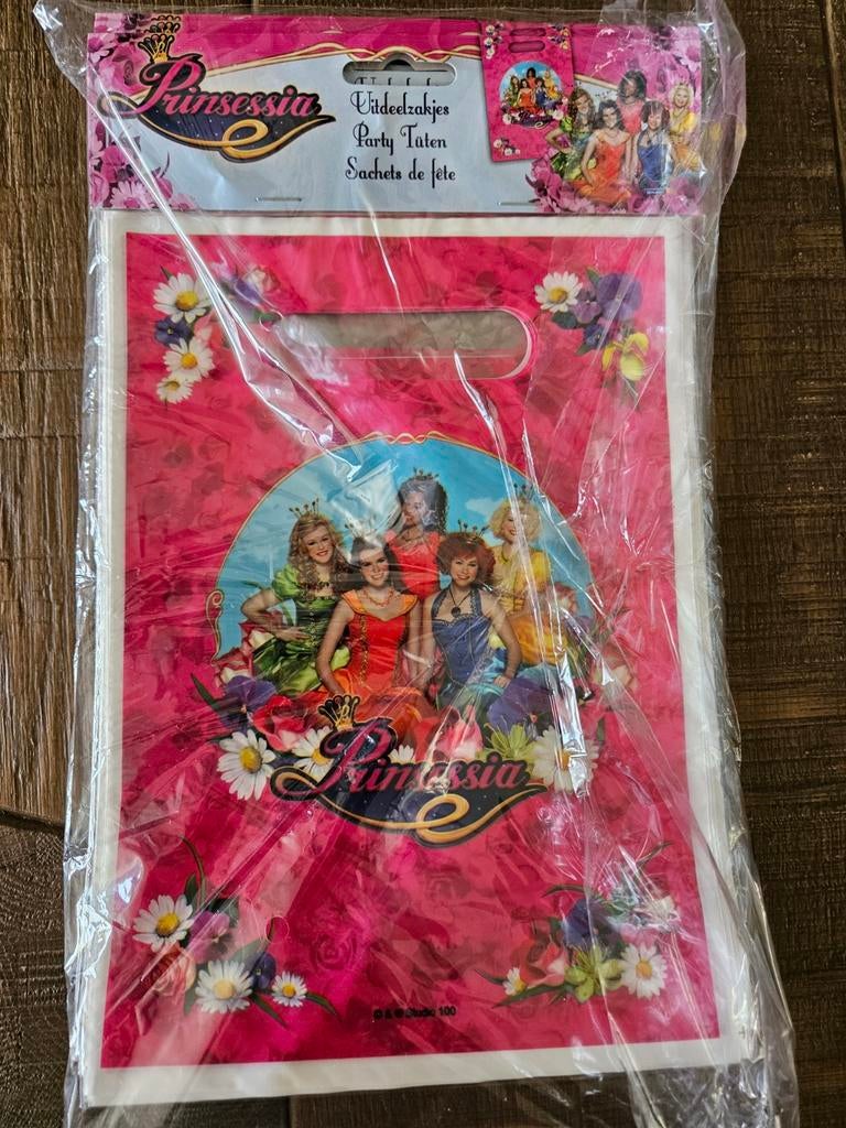 Pakket nieuwe uitdeelzakjes Prinsessia - 8 stuks, Ophalen of Verzenden, Nieuw, Feestartikel, Verjaardag