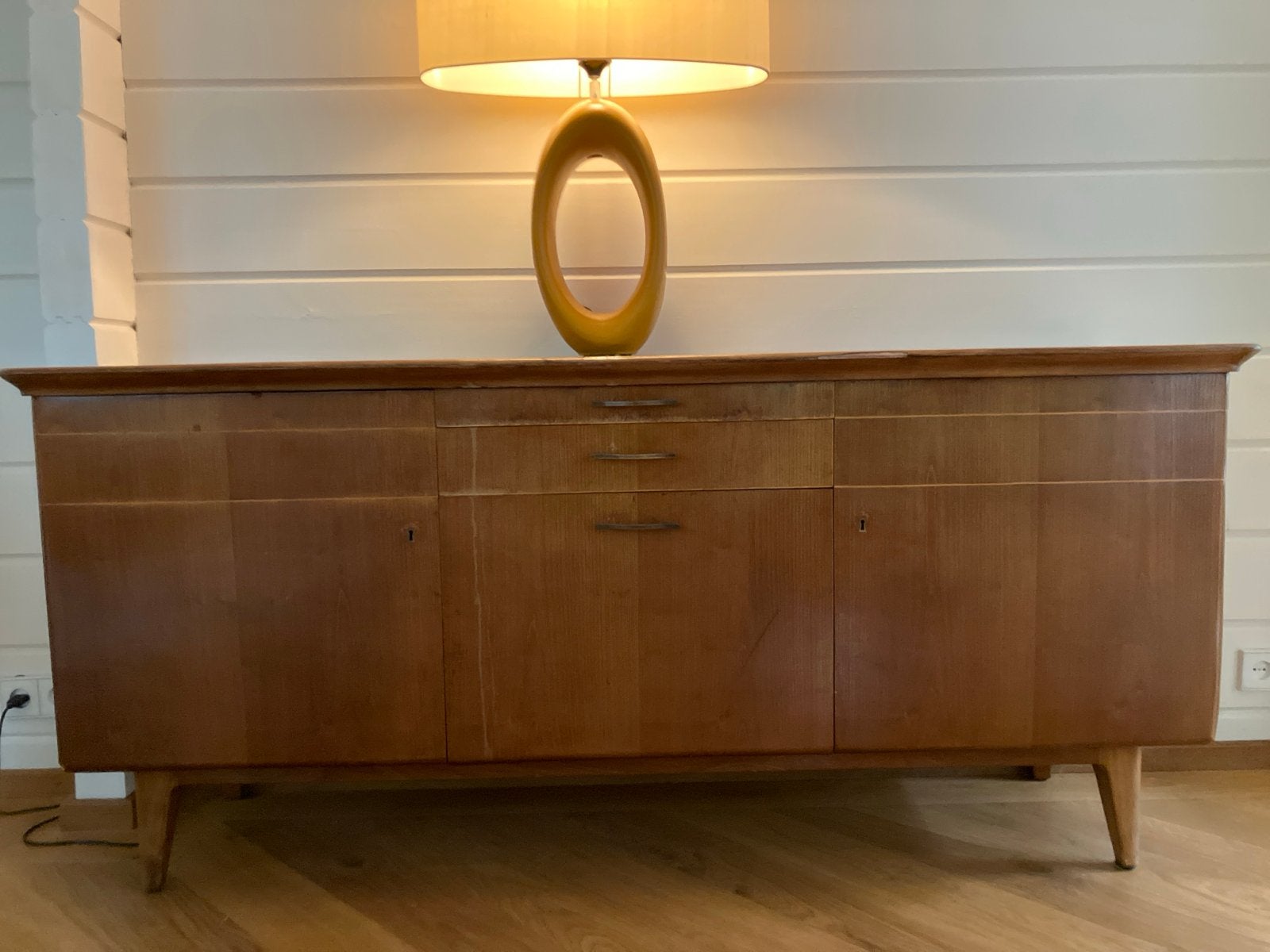 Vintage Dressoir Jaren 60/70 - Fineer Hout met Koper, Huis en Inrichting, Kasten | Dressoirs, Ophalen, Gebruikt, Deens vintage scandinavisch 60 70