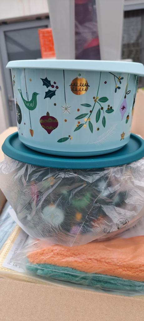 Nieuwe Tupperware set - Kerstmis thema, Ophalen of Verzenden, Nieuw, Blauw, Bak of Kom