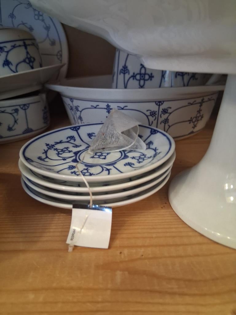 Blau saks serviesgoed  Jäger winterling  kahla, Antiek en Kunst, Antiek | Servies compleet, Ophalen of Verzenden