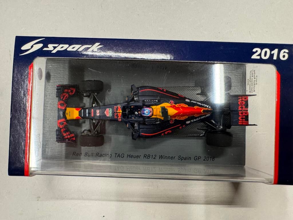 Max Verstappen 1:43 RB12, Hobby en Vrije tijd, Modelauto's | 1:43, Ophalen of Verzenden, Zo goed als nieuw, Auto, Overige merken