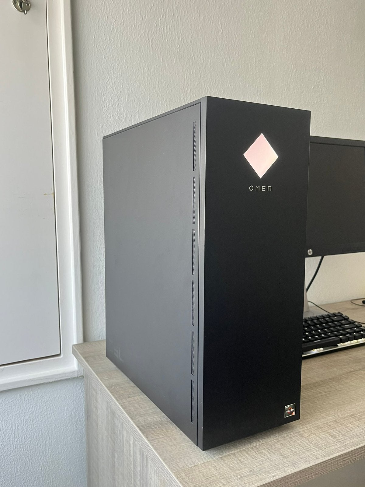 Game gaming pc | RTX 2060 | ssd | fivem cod Fortnite gta, Ophalen of Verzenden, Zo goed als nieuw, Gaming, SSD