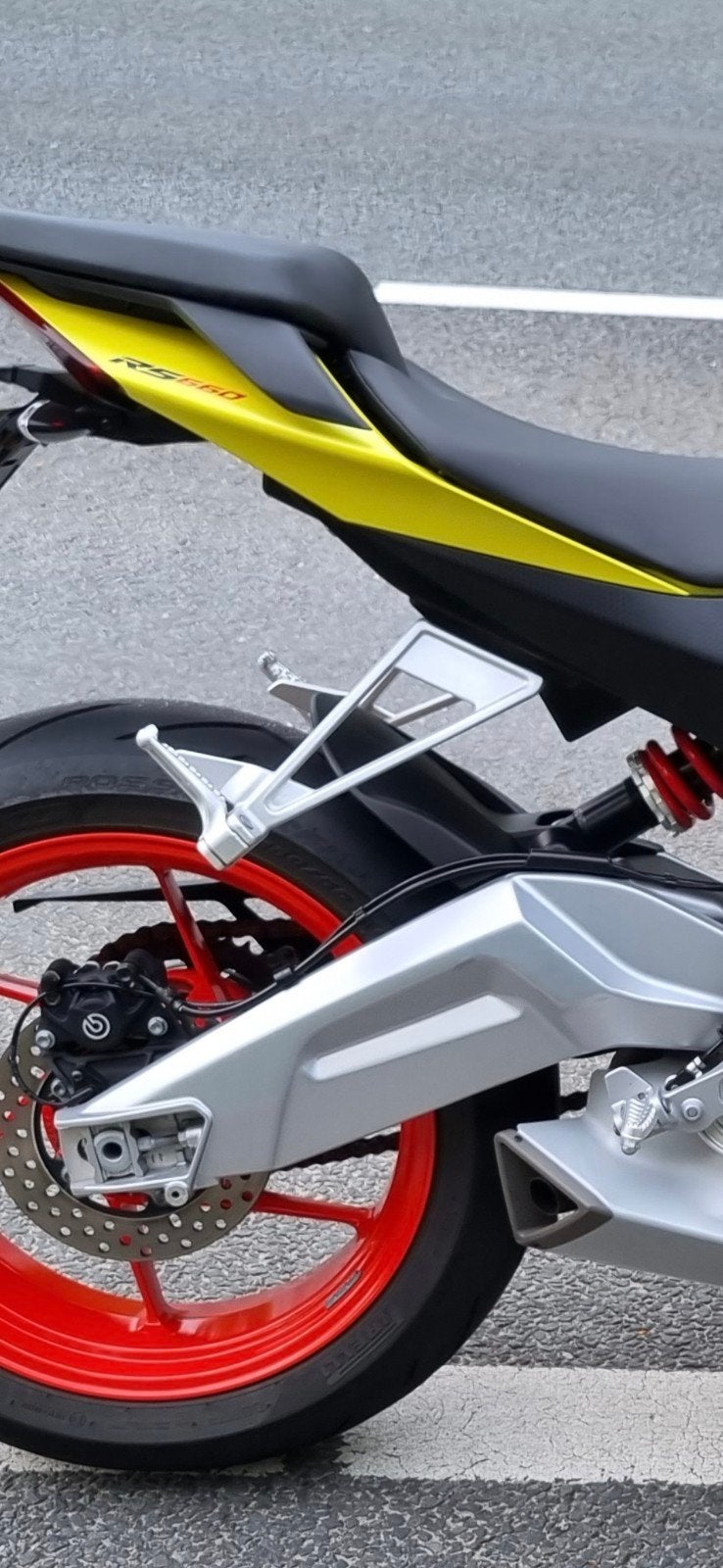 Aprilia RS660 2022 Voetsteunen ZGAN, Motoren, Ophalen of Verzenden