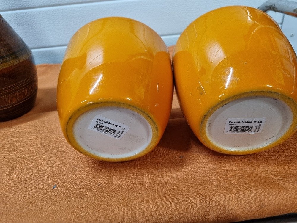 bloempotten oranje 2 stuks, Ophalen of Verzenden, 'T Olde Gre-j, Info@toldegrej.nl, Endepoelstraat 20f Didam