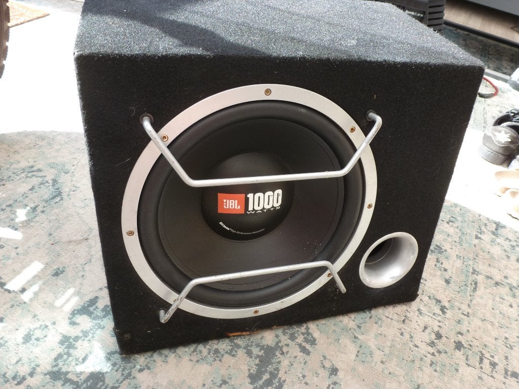 Jbl Subwoofer met kist, Ophalen, Gebruikt