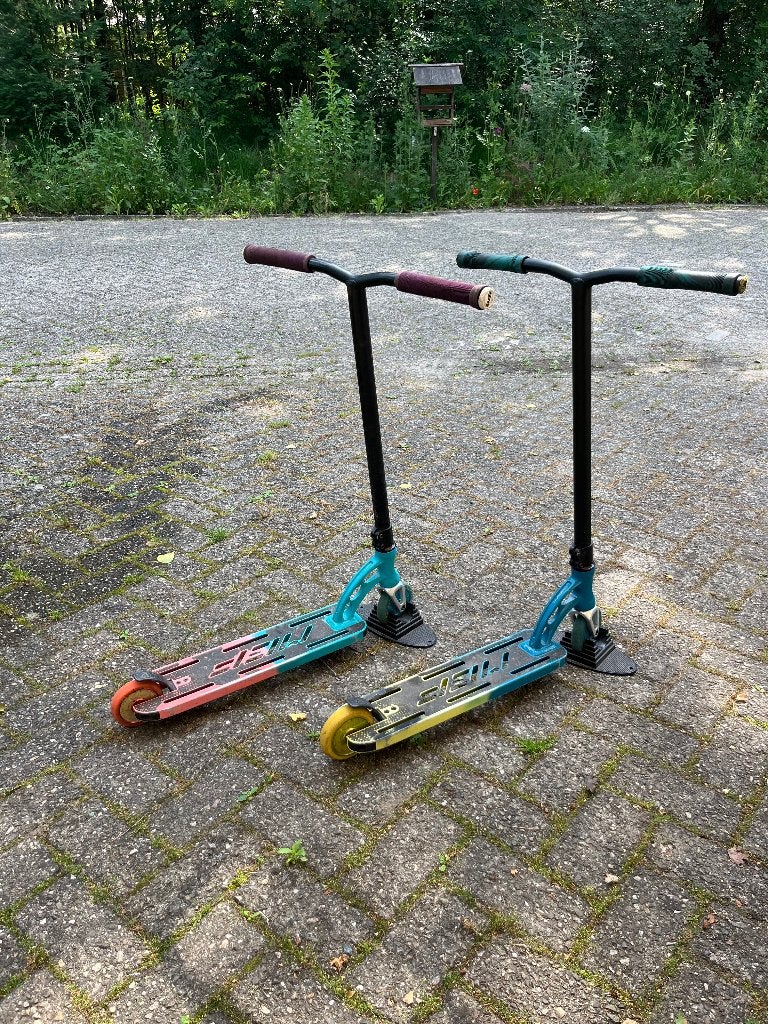 Stuntstep MGP VX Pro Faded | 2 stuks, Fietsen en Brommers, Steps, Ophalen, ;, Gebruikt, ;
