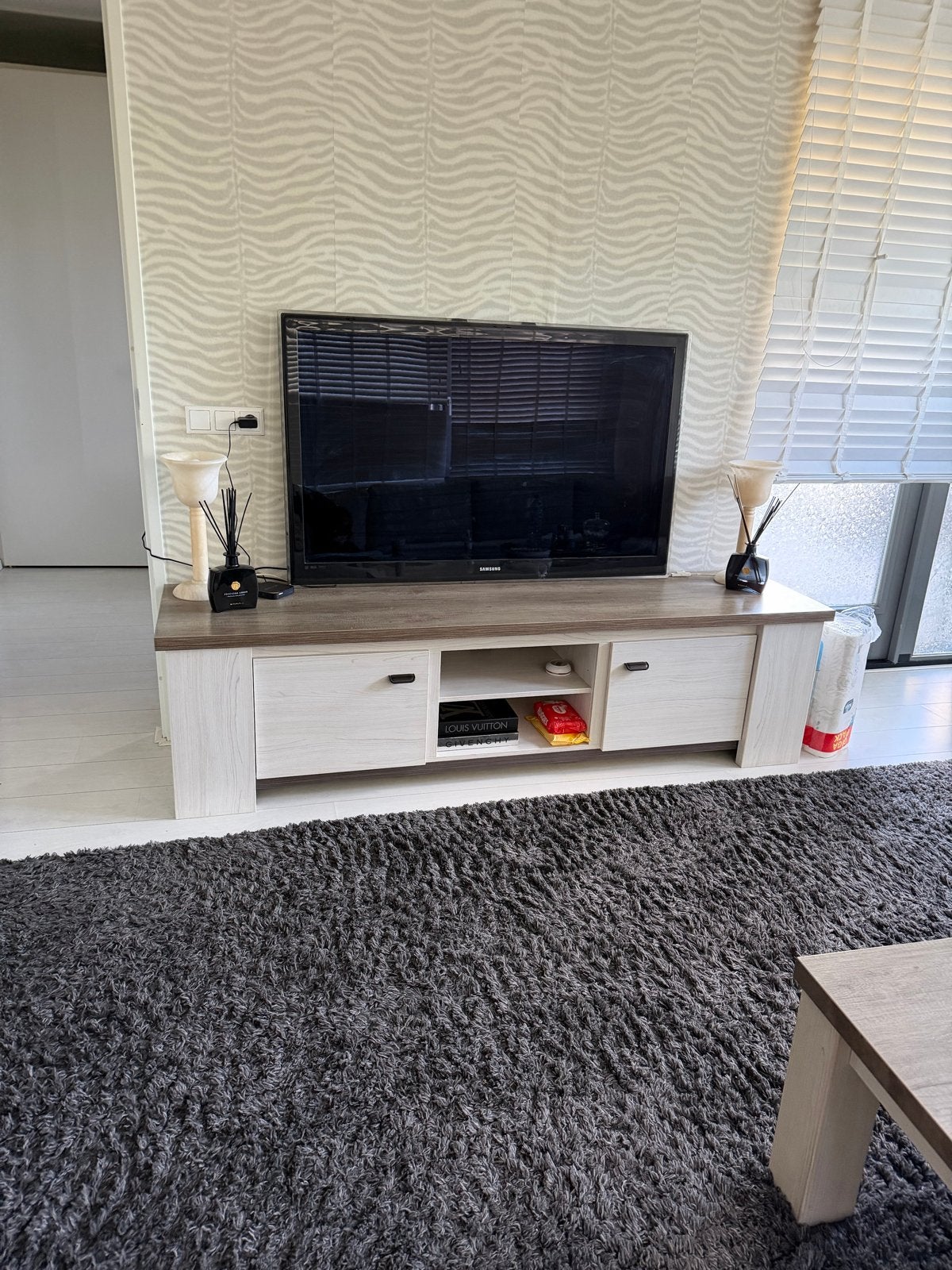 Complete meubelset: bank, tafel, stoelen, salontafel, kasten, Ophalen of Verzenden
