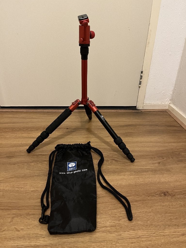 Sirui T-005 statief (tripod/3-poot), Ophalen of Verzenden, Gebruikt, Driepoot, Met balhoofd