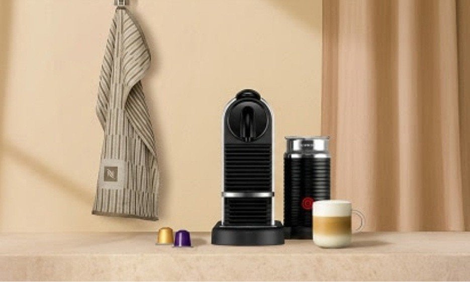 🎁 Nespresso 2 barista handdoeken, beige. Nw. in verpakking, Overige merken, Beige, Wasbaar, Nieuw