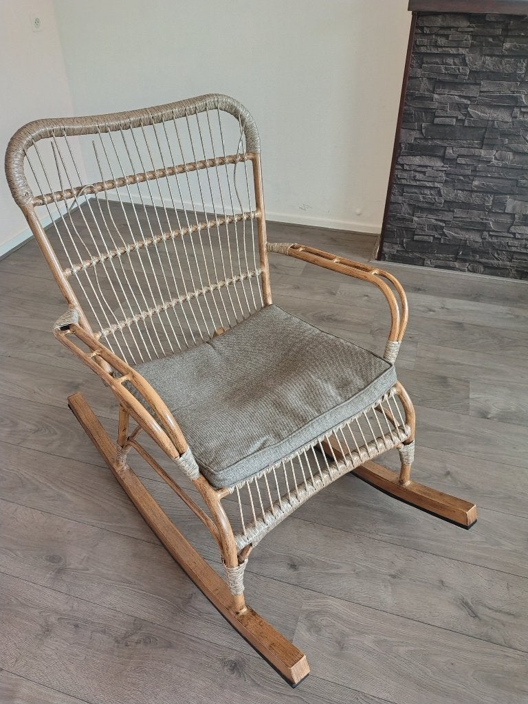 Rotan schommelstoel, Huis en Inrichting, Ophalen, Gebruikt, Bruin, Riet of Rotan