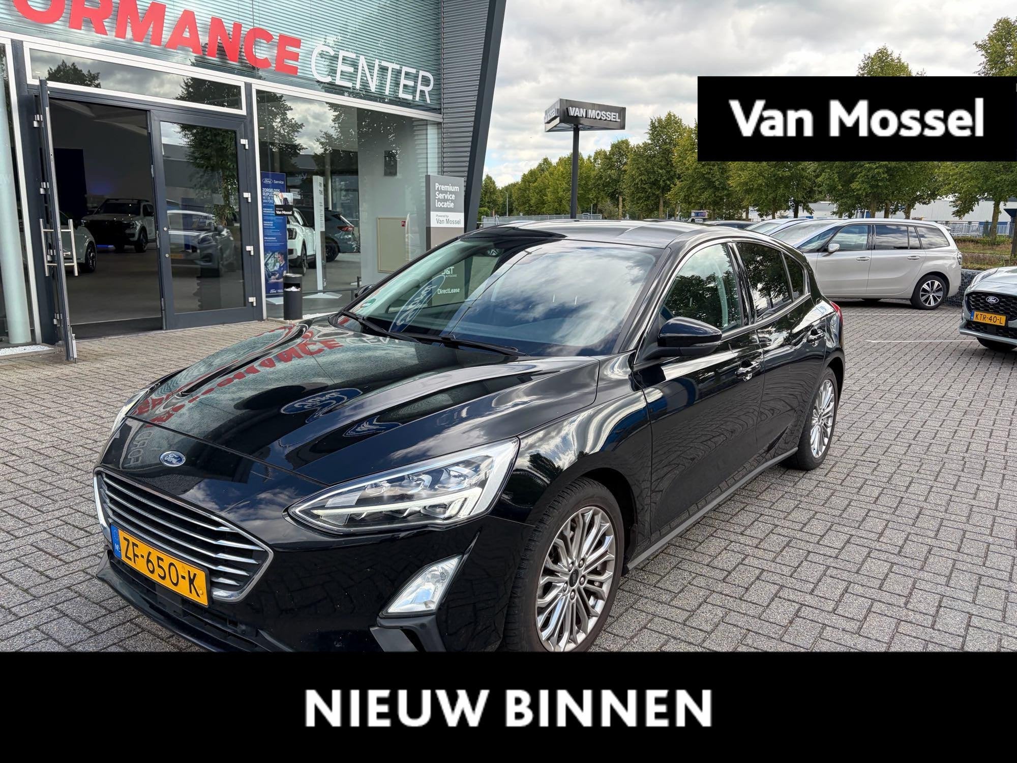 Ford Focus Titanium Business | CLIMATE CONTROL | PRIVACY GLA, 12 maanden, Gebruikt, Euro 6, Zwart
