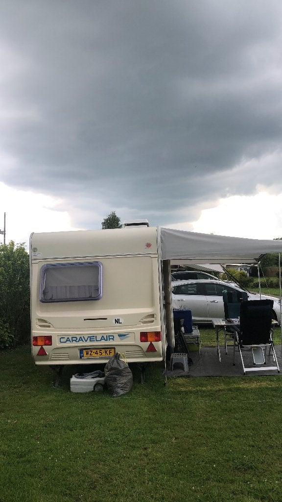 Caravelair Brasilia 395 met Dorema Voortent en Luifel, Caravans en Kamperen, Vast bed, Standaardzit, Luifel, Particulier
