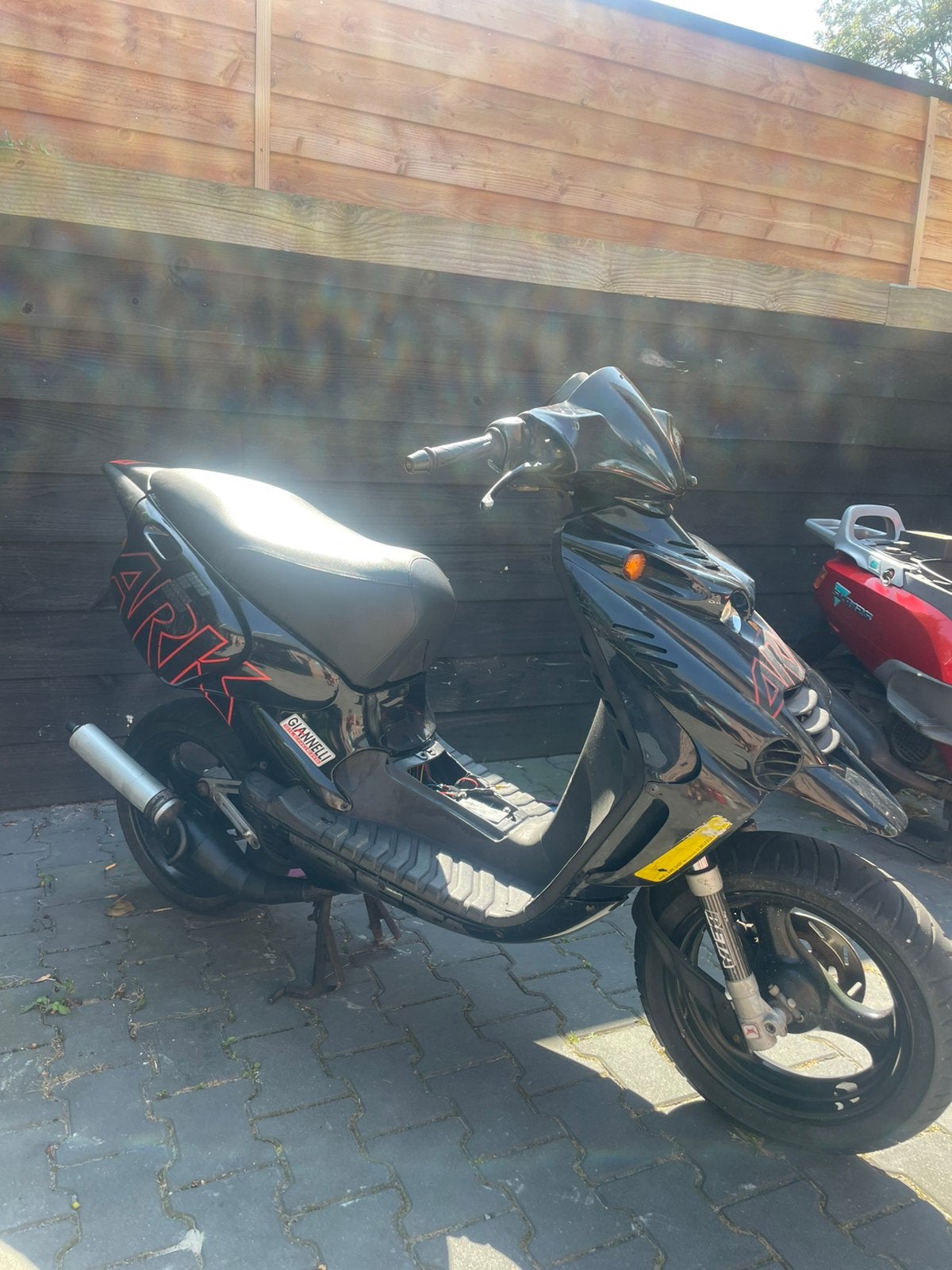 Beta Ark malossi 70cc geel kenteken, Ophalen of Verzenden, Zo goed als nieuw, Tweetakt, Overige modellen