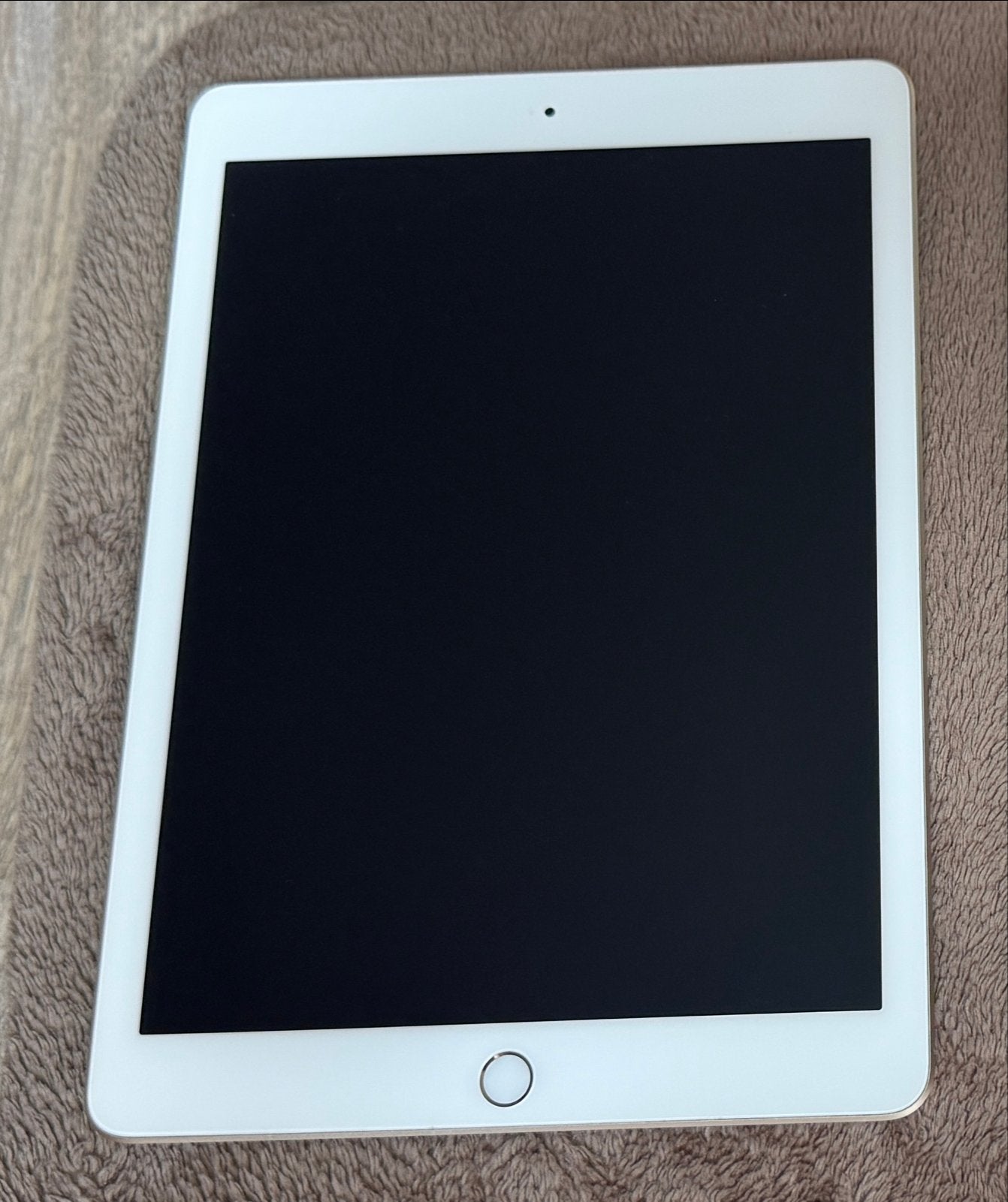 Apple iPad (5e generatie) 32GB Goud Wi-Fi, Computers en Software, 10 inch, 32 GB, Apple iPad, Ophalen of Verzenden