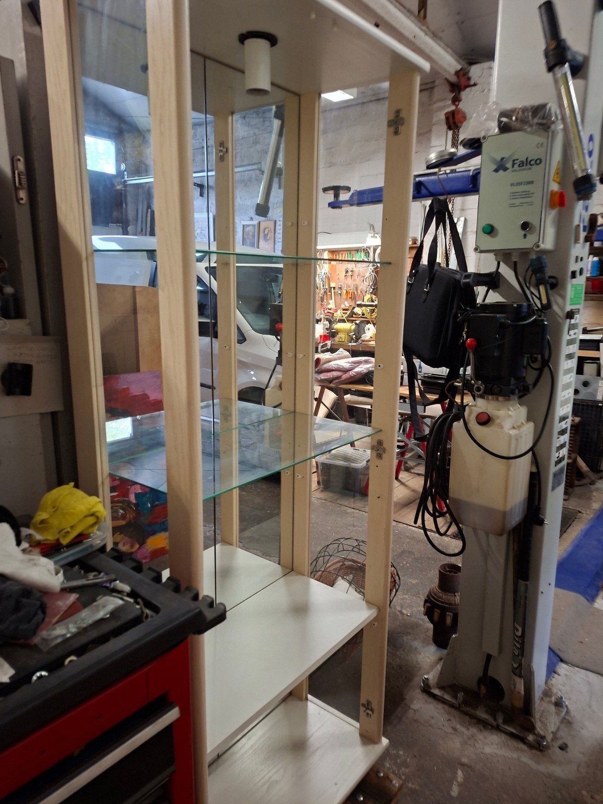 vitrine kast, Ophalen, 50 tot 100 cm, Zo goed als nieuw, 150 tot 200 cm