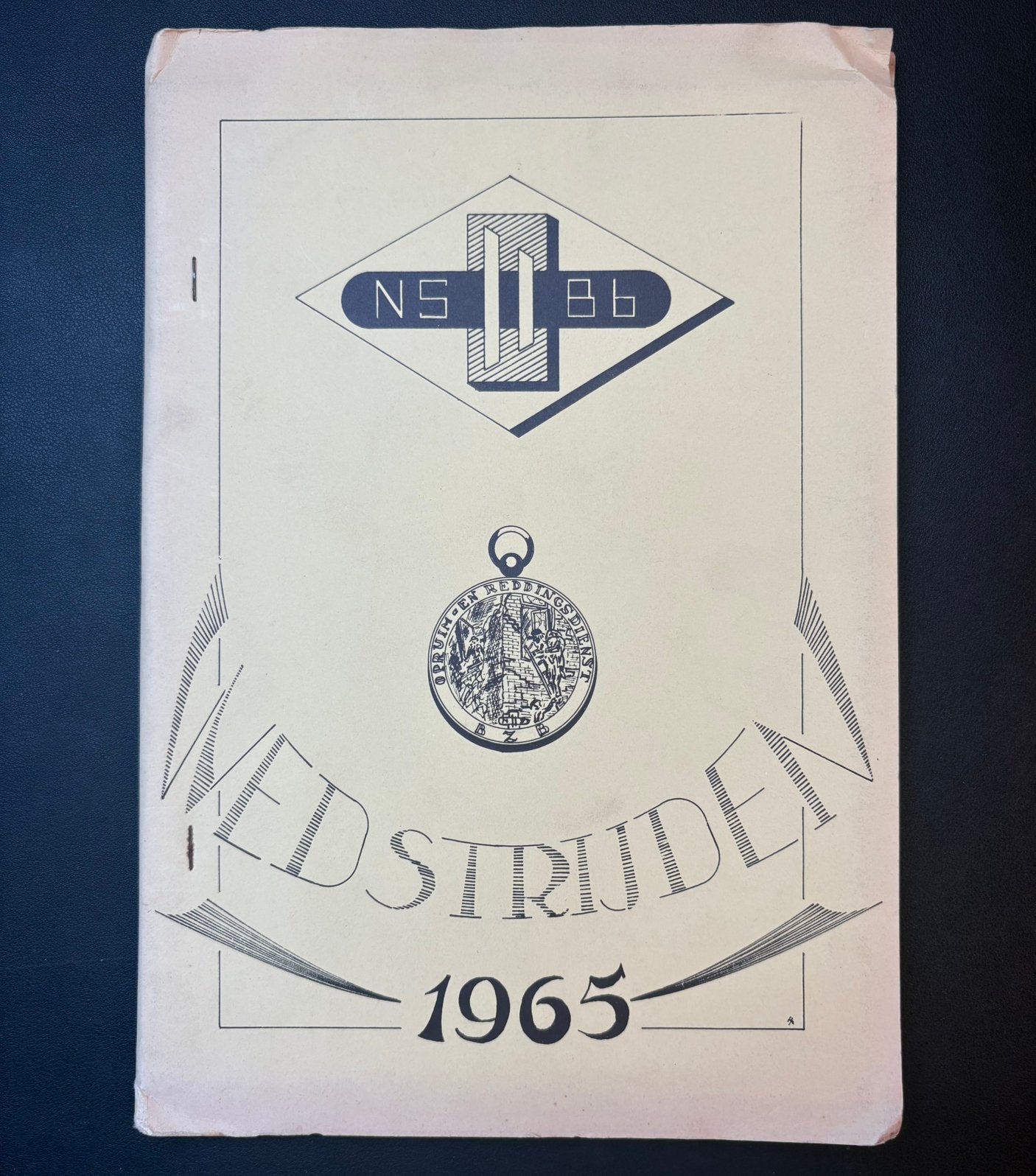 Verslag reddingsdienst wedstrijden NS en BB (1965), Ophalen of Verzenden, Gebruikt, Trein, Boek of Tijdschrift