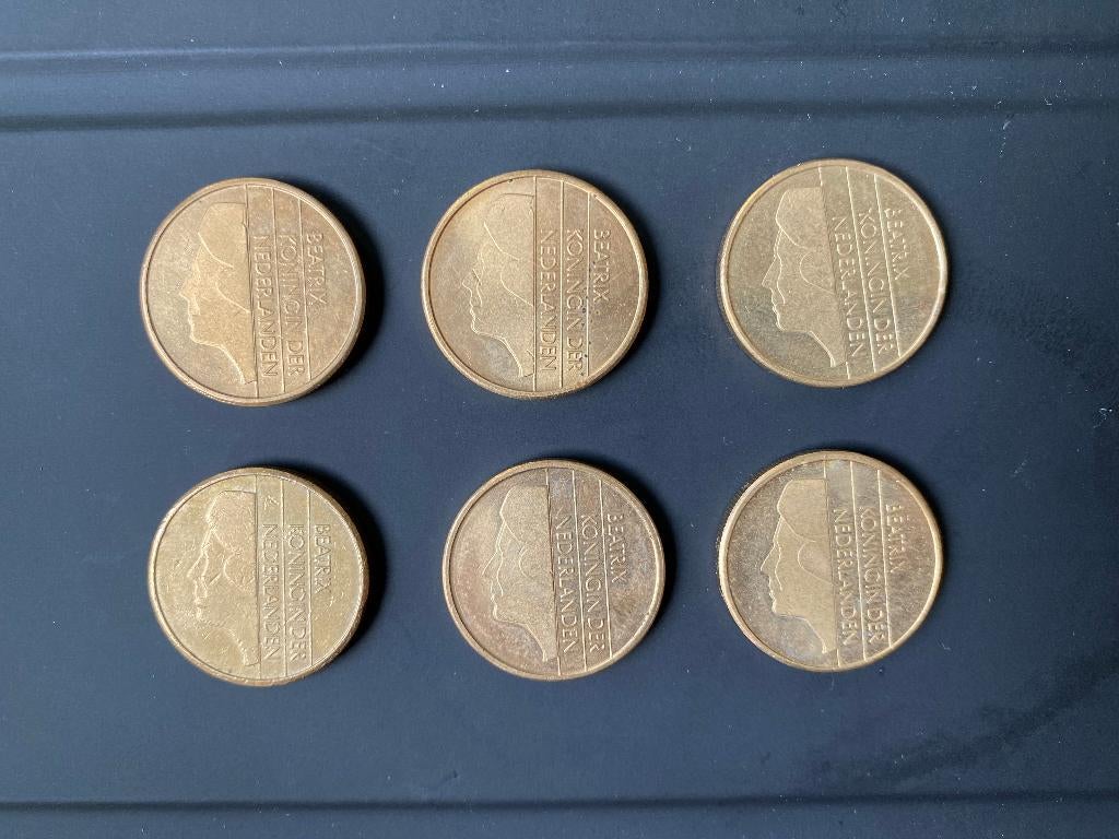 6 x 5 gulden munt 5 x 1988, 1 x 1989, Ophalen of Verzenden, Koningin Beatrix, 5 gulden, Losse munt