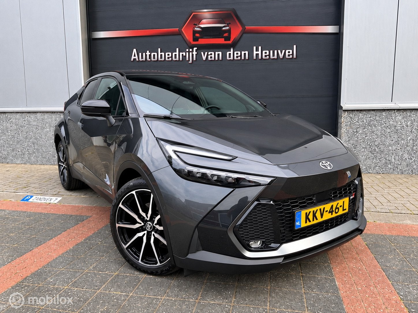 Toyota C-HR 2.0 Plug-in Hybrid 220 GR SPORT JBL|360|Carplay, Dealer onderhouden, 4 cilinders, Alcantara, Plug-in hybride