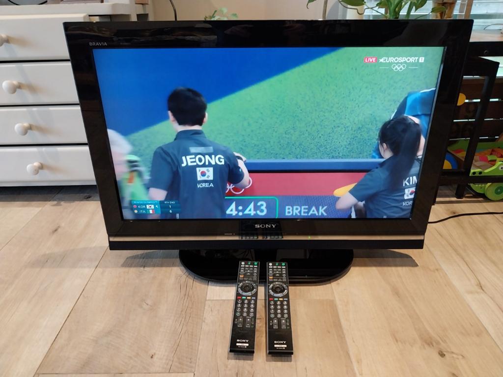 Sony 32 inch LCD TV met 2 afstandsbedieningen, Ophalen, Gebruikt, 80 tot 100 cm, Sony