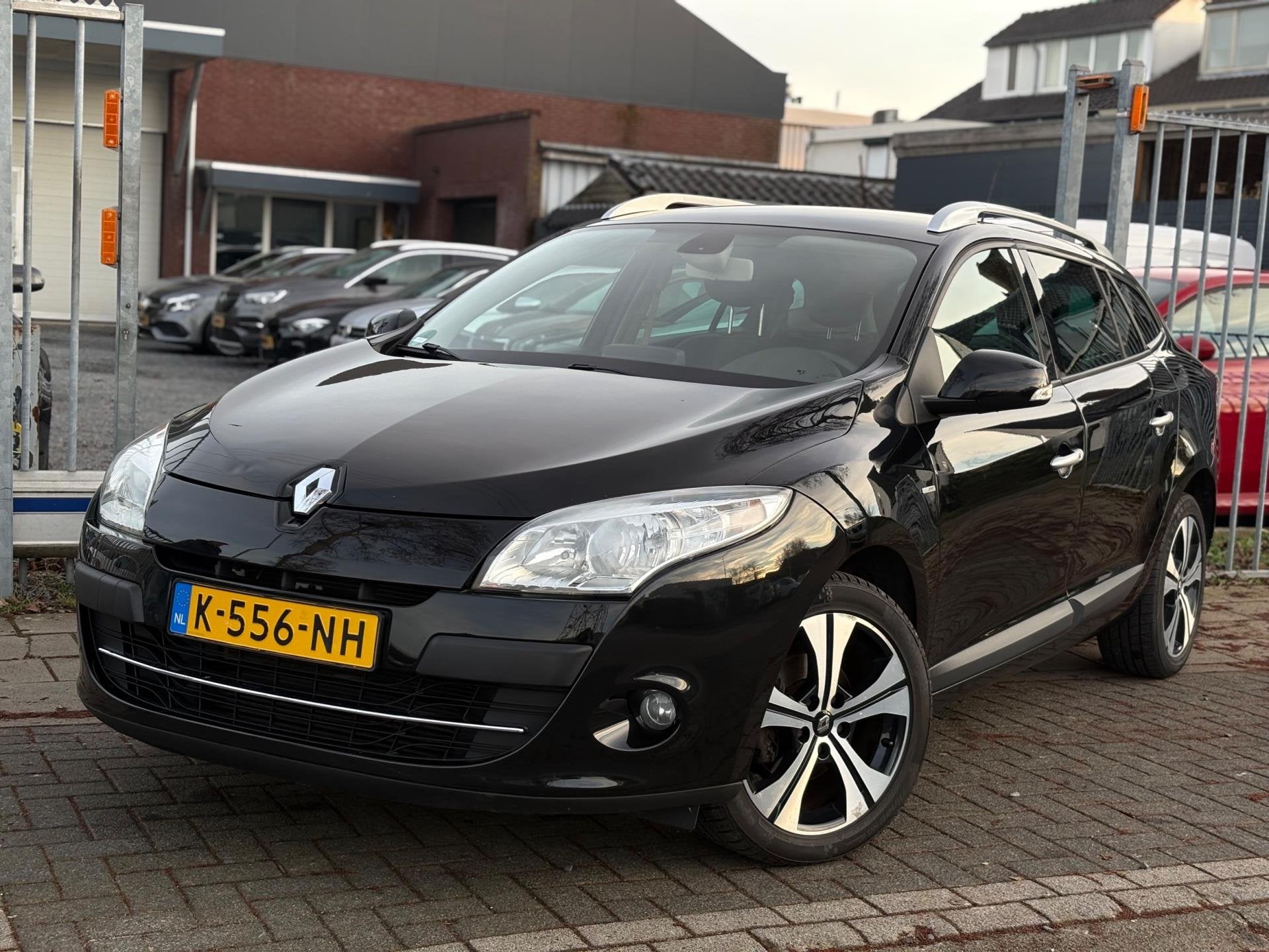 Renault Mégane Estate 1.4 TCe Bose | Nwe D-Ketting | Trekha, Auto's, Renault, Voorwielaandrijving, Euro 5, Gebruikt, Zwart
