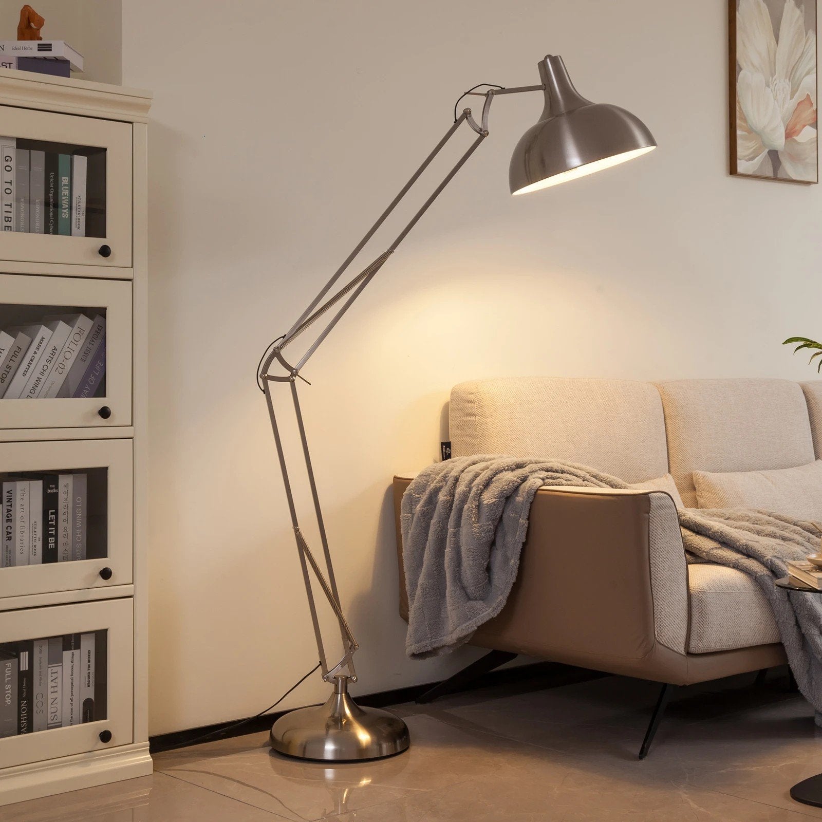 Lindby Vloerlamp Chrome - 3 stuks beschikbaar €35 per stuk, Ophalen, Zo goed als nieuw, Metaal, 150 tot 200 cm