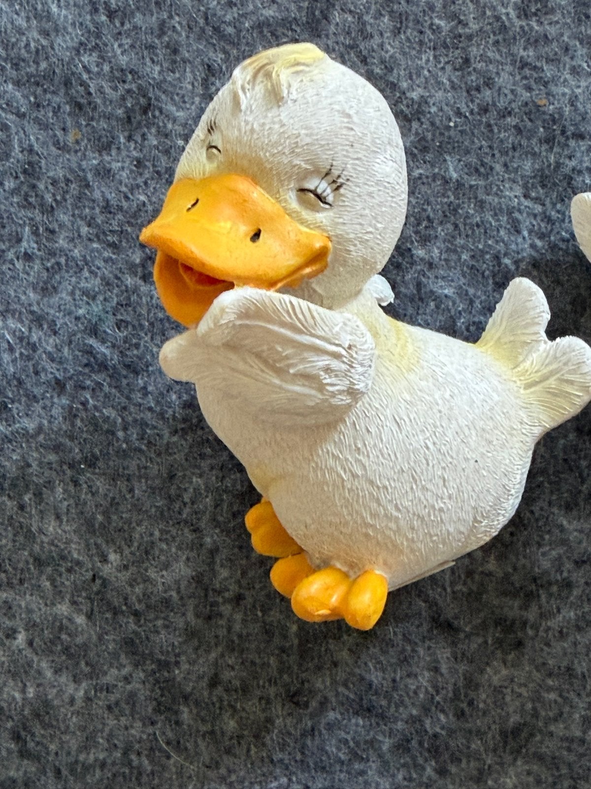 NİEUW, set van twee schattige eenden beeldjes, 10 cm, Verzamelen, Ophalen of Verzenden, Nieuw, Boerderijdier, Beeldje of Figuurtje