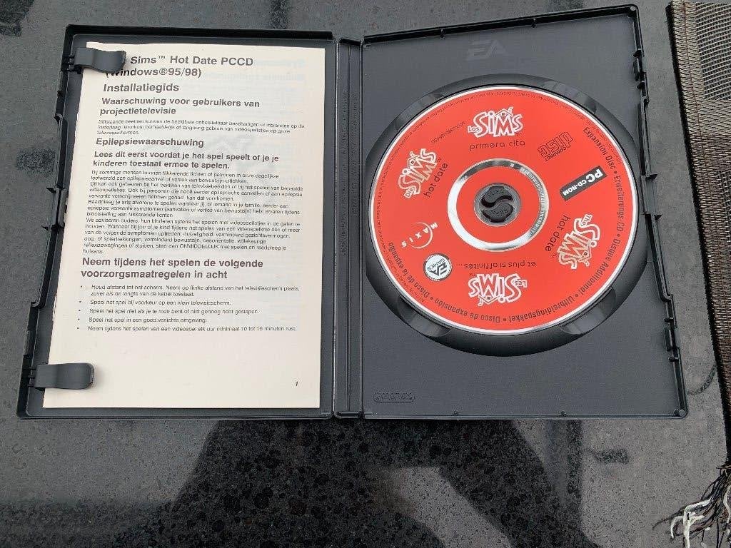 PC cd-rom The SIMS hot date uitbreidingspakket, Gebruikt, 1 speler, Eén computer, Ophalen of Verzenden