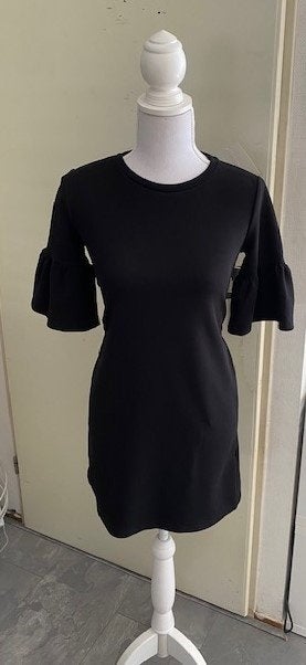 Mooie zwarte jurk van Pull & Bear, maat XS (qwe), Zwart, Ophalen of Verzenden, Zo goed als nieuw, Pull & Bear