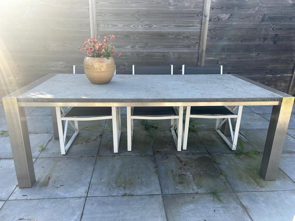 Robuuste natuursteen buitentafel met rvs onderstel, Tuin en Terras, Tuintafels, Ophalen, Gebruikt, Rechthoekig, Overige materialen