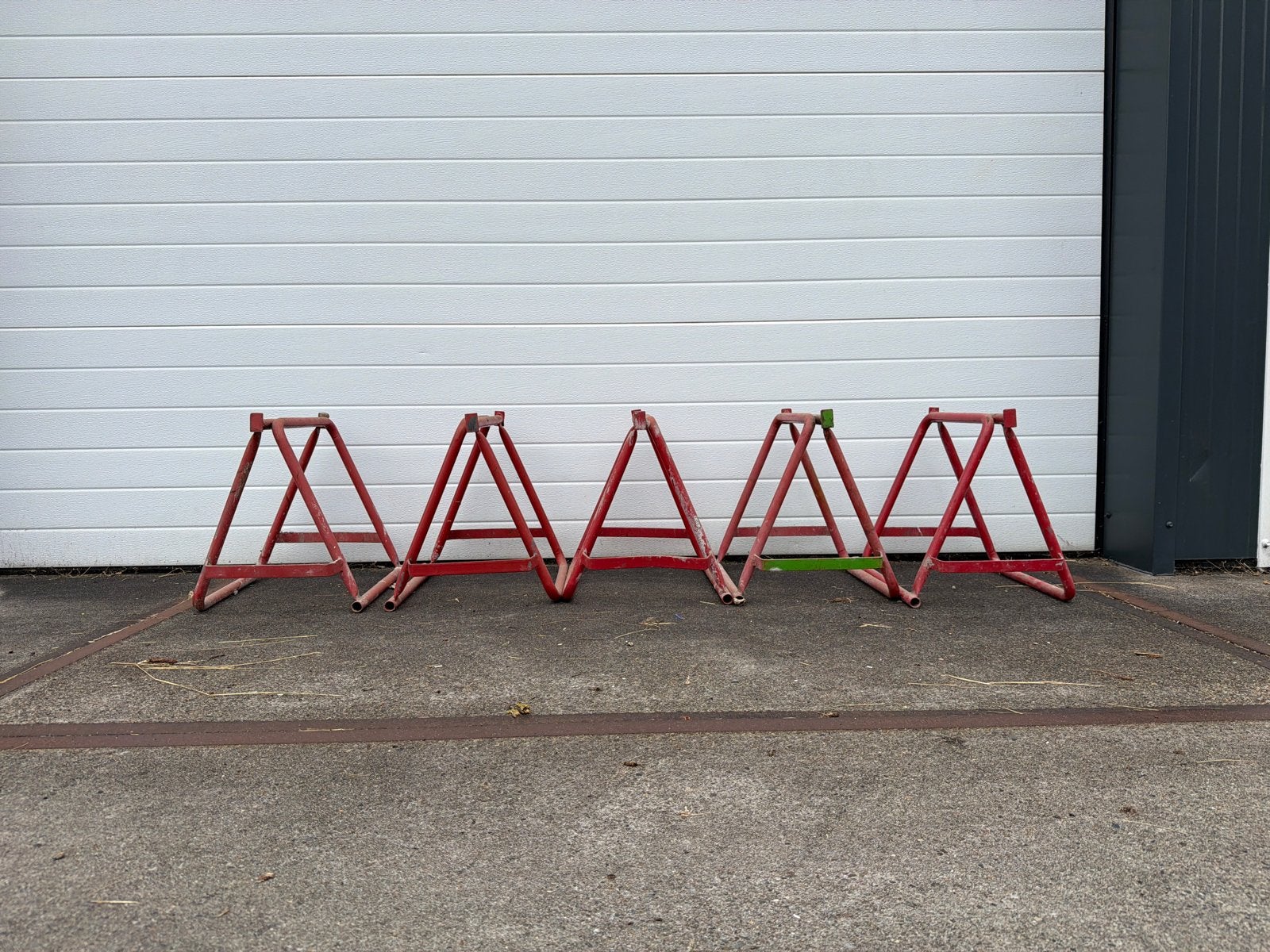 Set van 5 robuuste schragen - Gebruikt, Ophalen, Gebruikt, Minder dan 70 cm