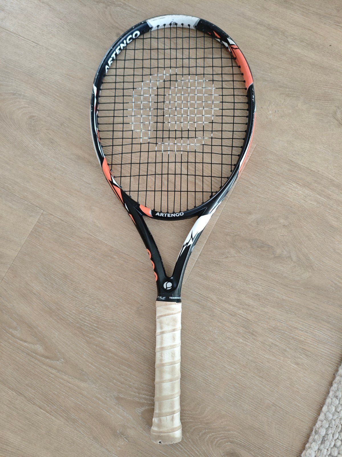 Artengo Graphite 900 tennisracket voor kinderen, Sport en Fitness, Gebruikt, L00, Racket, Ophalen