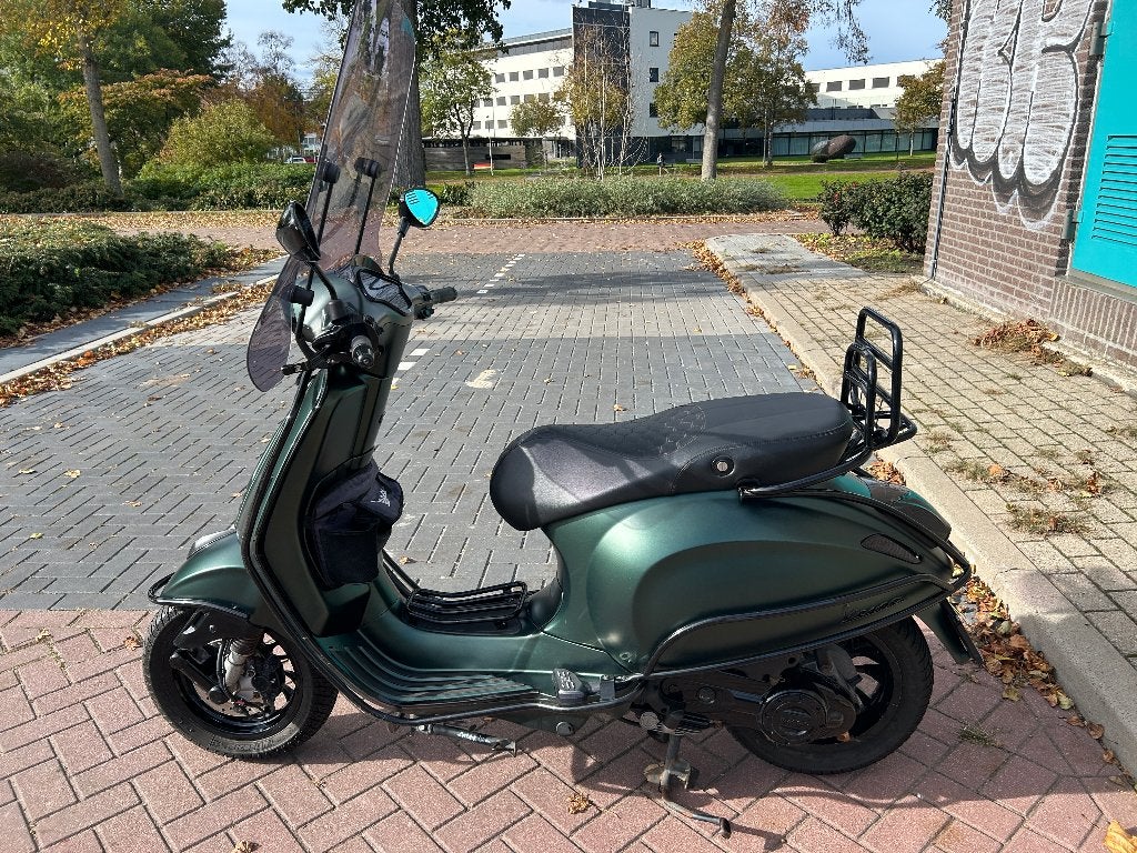 Vespa Sprint IGET Cobra Candy Green 2019 Full Option snor, Fietsen en Brommers, Scooters | Vespa, Ophalen, Gebruikt, Overige modellen