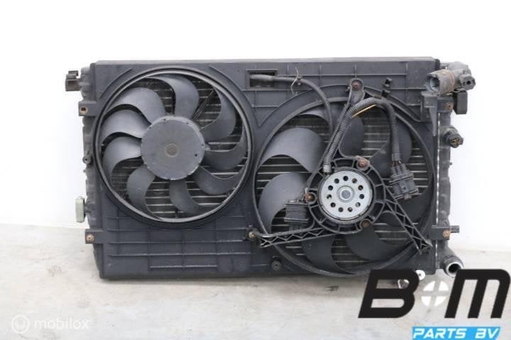Radiateur + ventilatoren VW Polo 9N3 6Q0121207F, Auto-onderdelen, Gebruikt