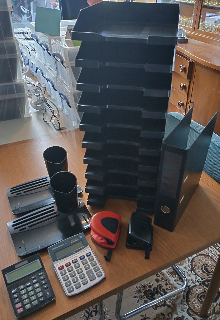 GRATIS bureau-accessoires: brievenbakjes, organisers etc., Ophalen, Gebruikt