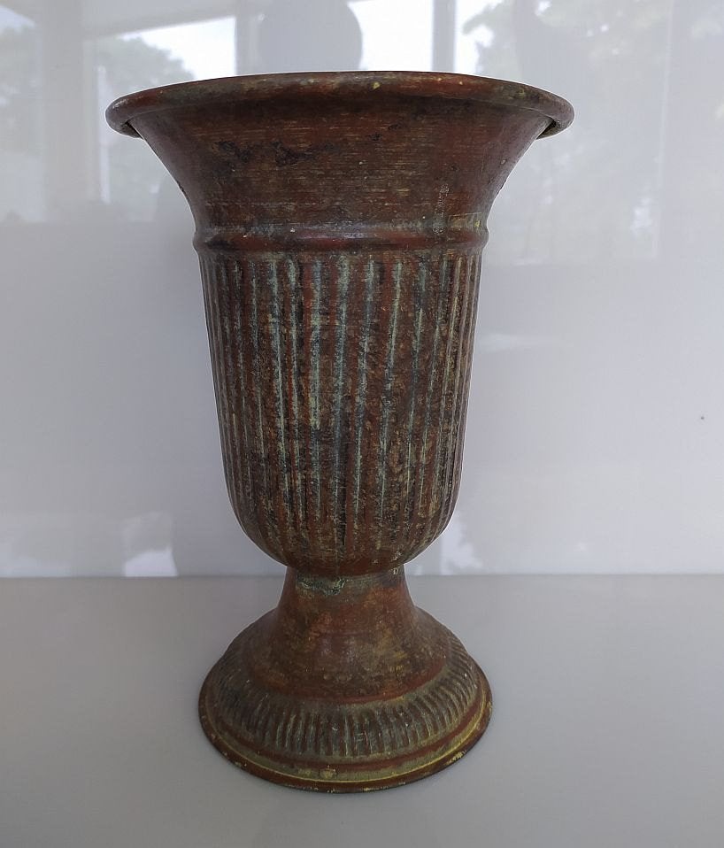 Oud Messing of Koper? Vaas Pot zo'n 22,5cm hoog, Ophalen of Verzenden, Gebruikt, Overige kleuren, Overige materialen