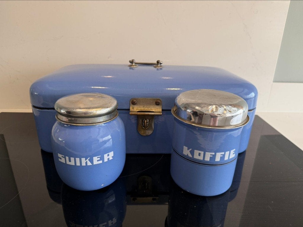 Gezocht Lavendel emaille koffie thee suiker bussen,maatbeker, Ophalen of Verzenden
