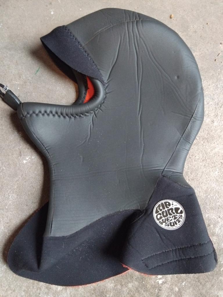 Ripcurl hoodie (maat M) + winterhandschoenen kitesurfen, Watersport en Boten, Geen board, Ophalen, Gebruikt, Overige typen