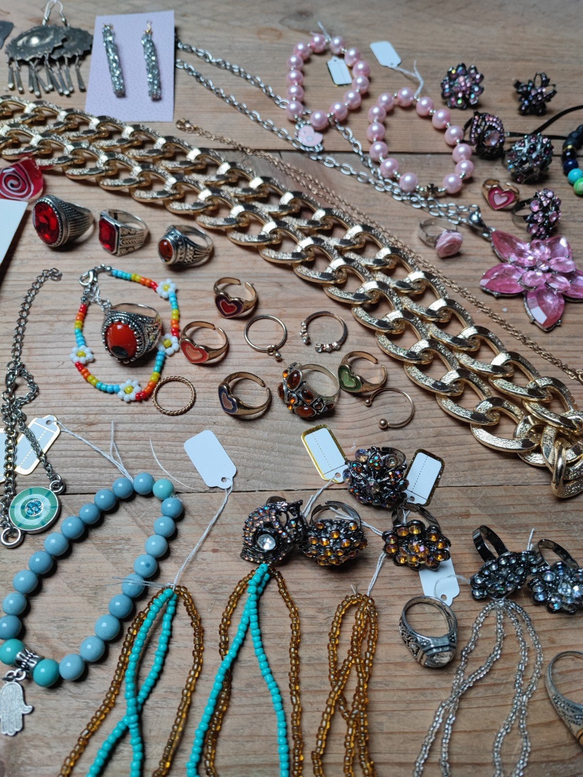 Grote partij sieraden 175+ stuks | 130 sieraden + 45 paar oo, Overige materialen, Overige kleuren, Verzenden, Met bedels of kralen