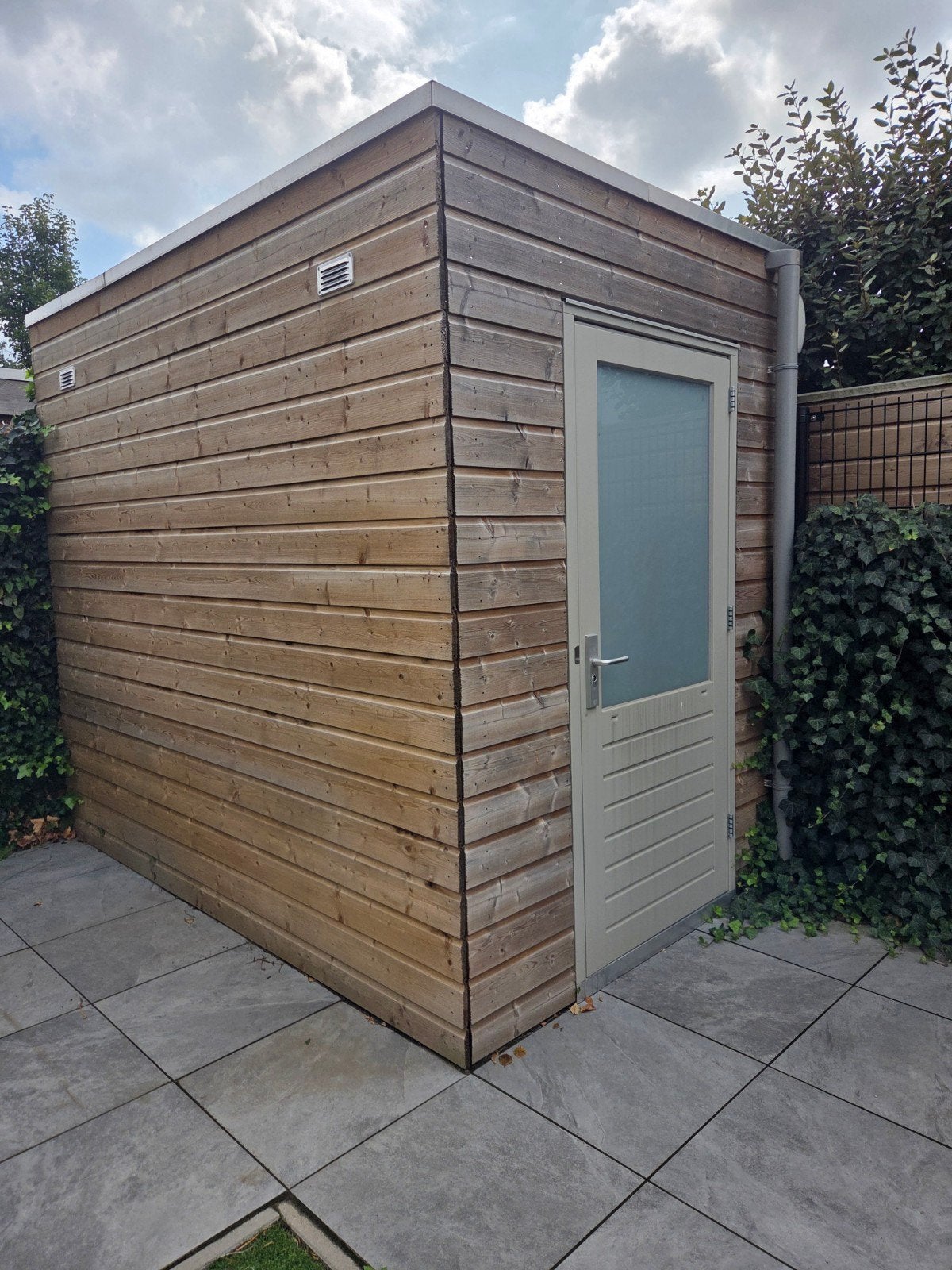 te koop tuinhuis/schuurtje, Ophalen, 200 tot 400 cm, 250 tot 500 cm, Schuur
