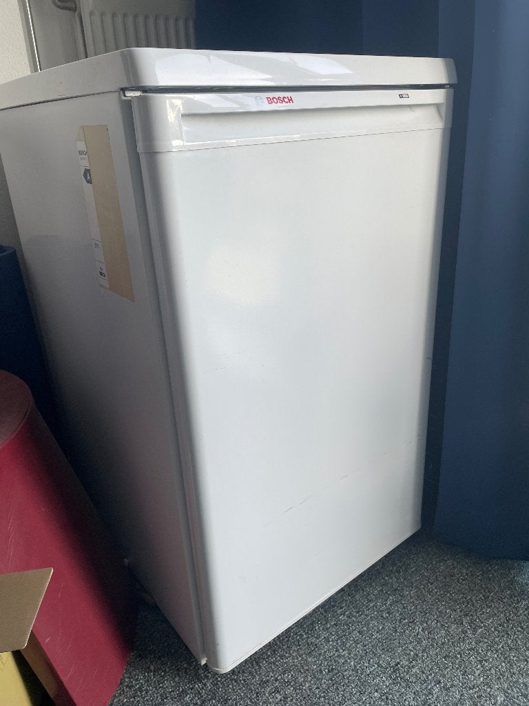 Bosch Vriezer - Compact en Energiezuinig, Witgoed en Apparatuur, Gebruikt, 75 tot 100 liter, Met aparte vriezer, Energieklasse A of zuiniger